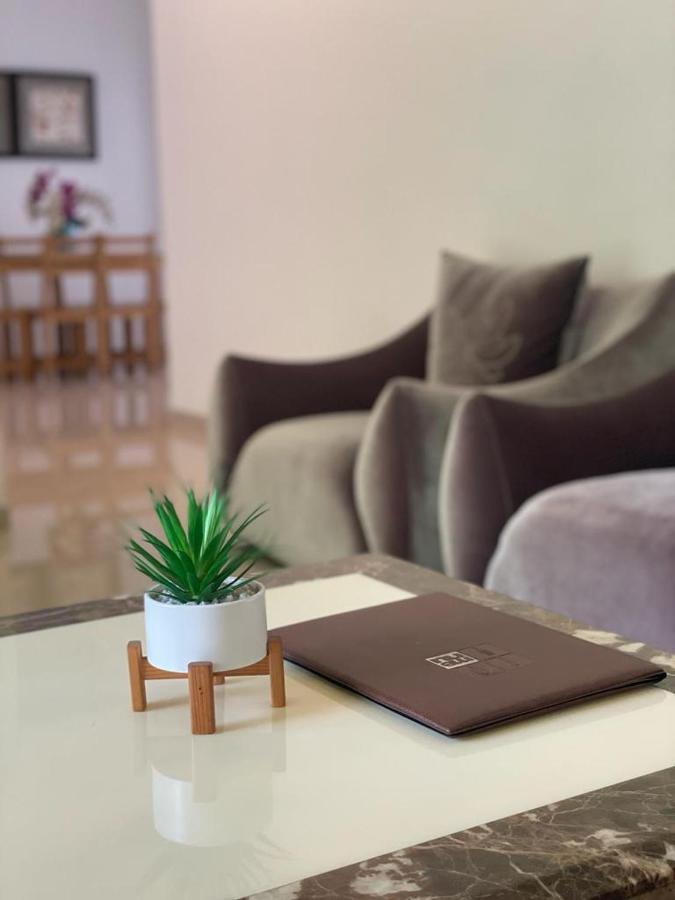 Villa Crystals Malabe Ngoại thất bức ảnh
