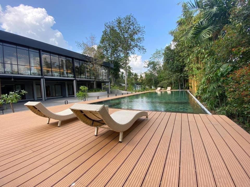 Villa Crystals Malabe Ngoại thất bức ảnh